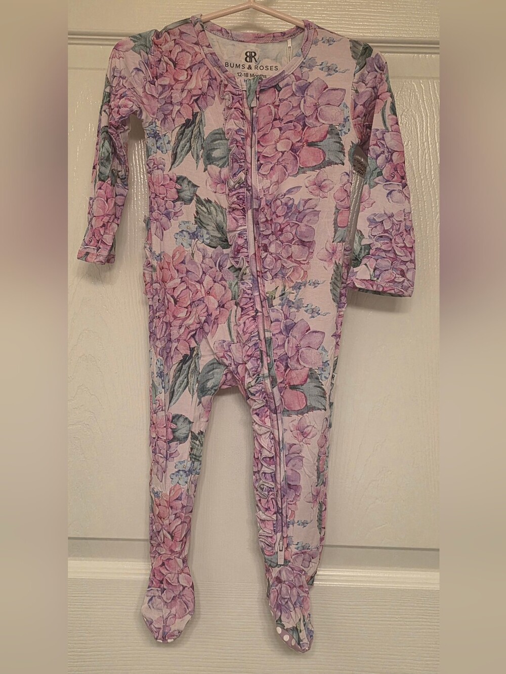 Bums & Roses You Had Me At Hydrangea Bamboo Ruffle Footie Girls Size 12-18 M NWT